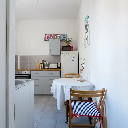 Apartment Cosy In A Cosmopolitan District *